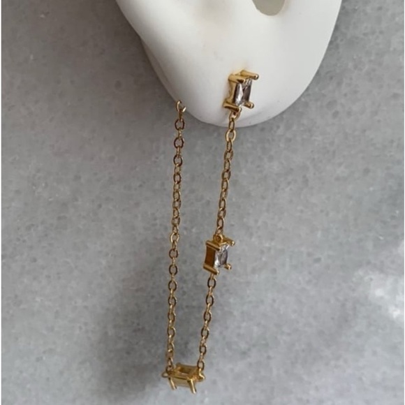 Gold Crystal Chain Loop Hoop Earrings - Picture 3 of 4